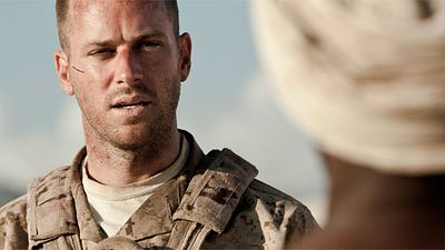 'Mine': Armie Hammer, atrapado en el desierto en el póster español en EXCLUSIVA noticias imagen