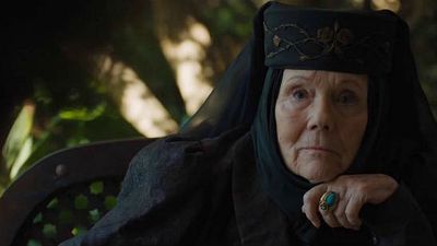 'Juego de Tronos': Una nueva escena eliminada muestra a Olenna Tyrell conspirando contra Cersei noticias imagen