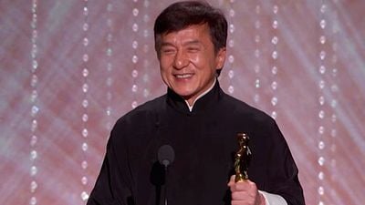 Jackie Chan recibe el Oscar Honorífico tras 50 años en la industria cinematográfica noticias imagen