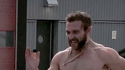 'Escuadrón suicida': Jai Courtney explica por qué corría desnudo en el set persiguiendo a David Ayer