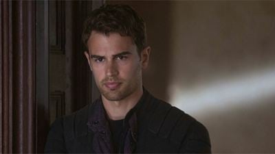 'La serie Divergente': Theo James no cree que los actores de la película vuelvan para el final de la saga