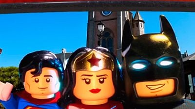 'Batman: La Lego Película': El Caballero Oscuro, Superman y Wonder Woman se hacen una 'selfi' en las nuevas promos noticias imagen