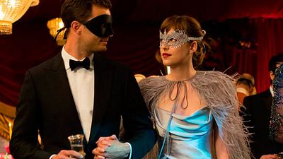 '50 sombras más oscuras': ¿Qué diferencias hay entre el libro y la película?