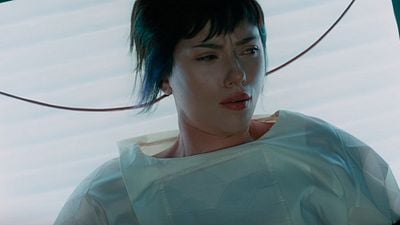 'Ghost In the Shell': Juliette Binoche despierta a Scarlett Johansson en este nuevo adelanto de la película noticias imagen