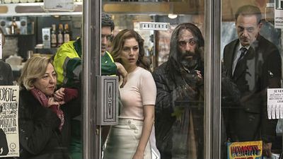 Festival de Málaga: Álex de la Iglesia ('El bar'): "Creo, muy humildemente, que esta es mi mejor película" noticias imagen