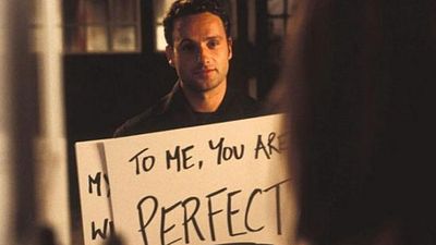 'Love Actually': ¿Sabías que los carteles de Mark (Andrew Lincoln) estaban escritos de su puño y letra? noticias imagen