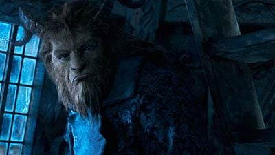 'La Bella y la Bestia': Dan Stevens confiesa que se quedó con los cuernos de su personaje tras el rodaje noticias imagen