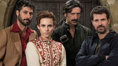 'El Ministerio del Tiempo': El equipo de la serie desmiente que la tercera temporada se estrene el 15 de mayo noticias imagen
