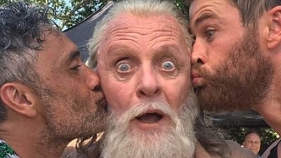 'Thor: Ragnarok': Taika Waititi comparte una divertida imagen con Anthony Hopkins (Odín)  noticias imagen