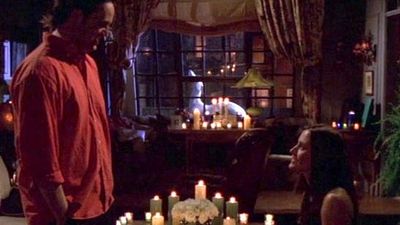 'Friends': Un fan recrea la pedida de matrimonio de Chandler y Monica durante el 'FriendsFest'  noticias imagen