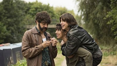 'Tierra firme': tráiler de la segunda película de Carlos Marques-Marcet noticias imagen