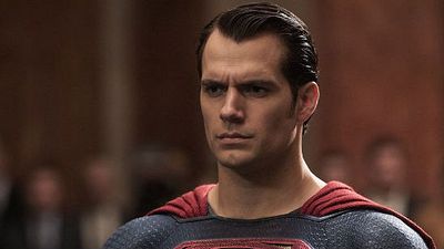 'Liga de la Justicia': Internet bromea sobre el bigote borrado mediante CGI de Henry Cavill noticias imagen