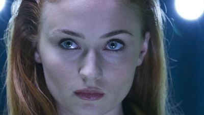 'X-Men: Dark Phoenix': Sophie Turner, cubierta en llamas en la nueva portada de 'EW' dedicada a la película noticias imagen