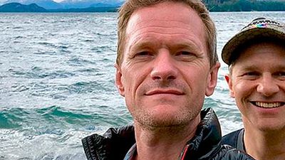 Neil Patrick Harris asegura que tener hijos hizo que se volviese a enamorar de su marido