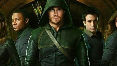 'Arrow': Stephen Amell habla de la salida de su compañera de reparto noticias imagen