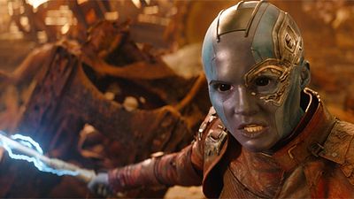 Karen Gillan colecciona muñecas de Nébula y de Amy Pond noticias imagen