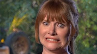 El reparto de 'Jurassic World: El reino caído' canta la canción de la saga con Jeff Goldblum al teclado noticias imagen