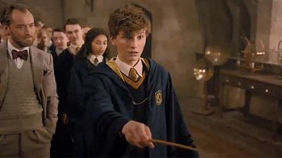 Comic Con 2018: Nicolas Flamel conoce a Newt en el nuevo tráiler de 'Animales Fantásticos' noticias imagen