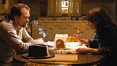 Adivina qué actor de 'Stranger Things' es el principal 'shipper' de Joyce y Hopper noticias imagen