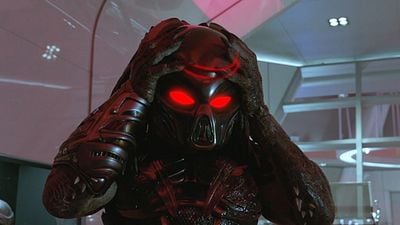 'Predator': Dos metros y 180 kilos de repulsiva 'hijoputez' protagonizan este vídeo EXCLUSIVO noticias imagen