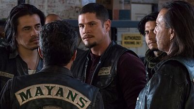 Kurt Sutter promete una conexión importante de 'Sons of Anarchy' con el final de 'Mayans MC' noticias imagen