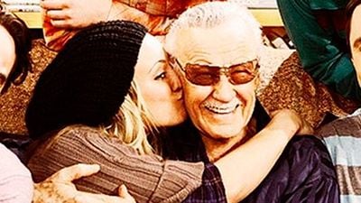 El reparto de 'The Big Bang Theory' se despide de Stan Lee noticias imagen