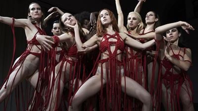 'Suspiria': Nos sumergimos en la historia y la brujería de la película de Luca Guadagnino