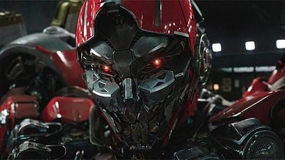 'Bumblebee': Tenemos en EXCLUSIVA cómo se ha hecho el primer "cambio triple" en 'Transformers' noticias imagen