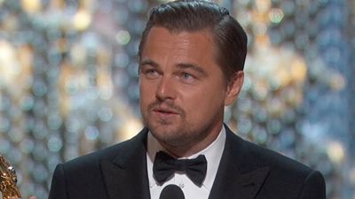 Leonardo DiCaprio, obligado a devolver un premio Oscar, pero no el que consiguió por 'El renacido'