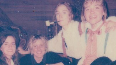 Emma Watson publica la primera imagen de las protagonistas de 'Mujercitas' noticias imagen