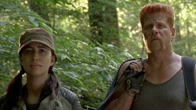El pequeño percance en 'The Walking Dead' durante una escena subida de tono noticias imagen