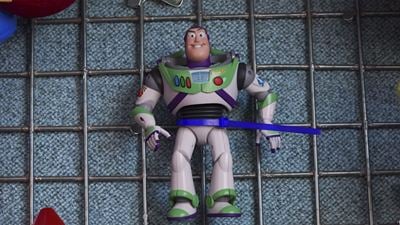 Buzz Lightyear, en problemas en el avance de la Super Bowl de 'Toy Story 4'