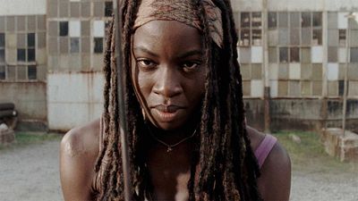La jefa de 'The Walking Dead' habla sobre la posible salida de Michonne noticias imagen