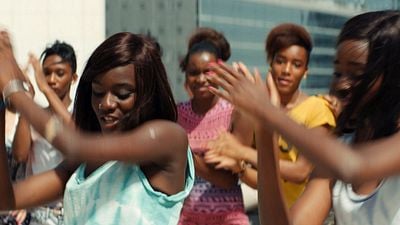 'Shun Li y el poeta', 'Girlhood' y 'Tabú', las cintas del Premio LUX que puedes ver gratis en ARTEKino noticias imagen