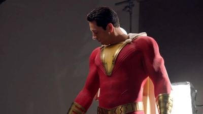 "Para plantar un pino tengo que quitármelo entero" y otras curiosidades del traje de '¡Shazam!' en este reportaje en EXCLUSIVA 