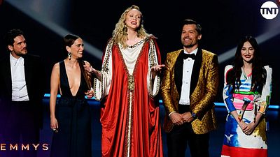 El abrazo entre Kit Harington y Sophie Turner y otros grandes momentos de 'Juego de tronos' en los Emmy 2019 noticias imagen