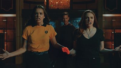 Nuevo 'shippeo' en 'Legacies': la protagonista reflexiona sobre un hipotético romance entre Hope y Josie noticias imagen