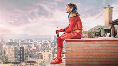 Entrevistamos al equipo de 'El Vecino': "Hacer de superhéroe es cualquier cosa menos épico"