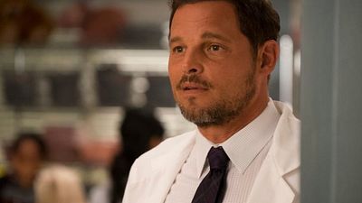 Justin Chambers, Alex Karev, habla tras su inesperada salida de 'Anatomía de Grey' noticias imagen