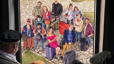 Sí, 'El Pueblo' tendrá una segunda temporada que ya ha terminado su rodaje noticias imagen