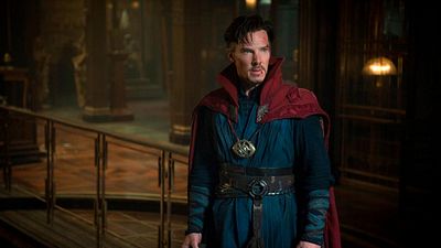 'Doctor Strange 2': Sam Raimi, en conversaciones para dirigir la secuela