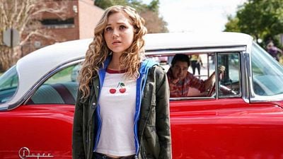 'Stargirl': Primer vistazo a los superhéroes del la Sociedad de la Justicia de América y los villanos de la serie noticias imagen