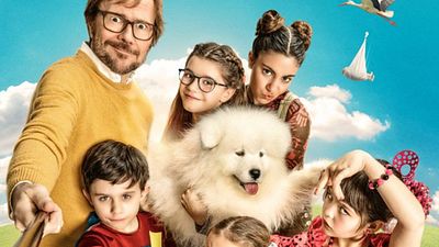 'Padre no hay más que uno 2': Así suena 'Mediodía en la luna', la canción de Santiago Segura con Efecto Pasillo noticias imagen