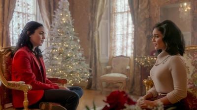 '(Re)Cambio de princesa': Vanessa Hudgens se multiplica por tres en el primer tráiler de la secuela de Netflix