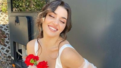 'Love is in the air': Hande Erçel sube una foto de Eda vestida de novia