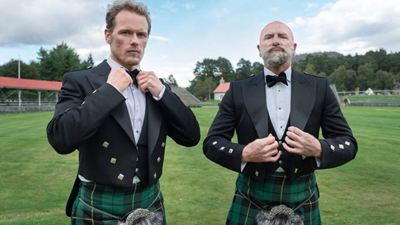 Sam Heughan ha bajado montañas en bicis sin frenos, ha surfeado y ha hecho rápel, pero lo que más teme es conducir