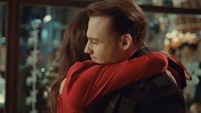 'Love is in the air': Serkan Bolat, buscado por la policía noticias imagen