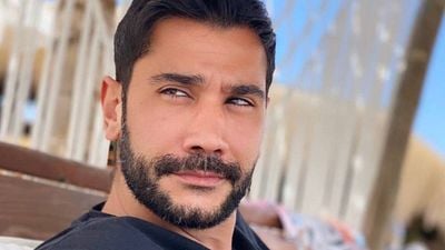 Odia la fama y le "cuesta ser feliz": Así es Uğur Güneş, el protagonista de 'Tierra Amarga' noticias imagen