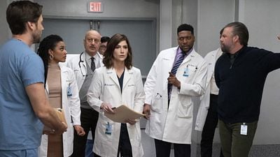 ¿Qué estaban haciendo los médicos protagonistas de 'New Amsterdam' al final de la temporada 3? noticias imagen