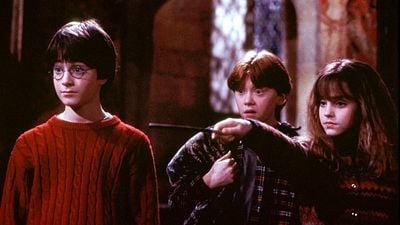 Chris Columbus quiere estrenar su versión de tres horas de 'Harry Potter y la Piedra Filosofal' e incluir a Peeves  noticias imagen
